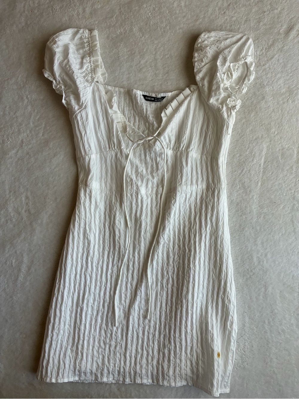 SHEIN White Puff-Sleeve V-Neck Tunic with Front Tie